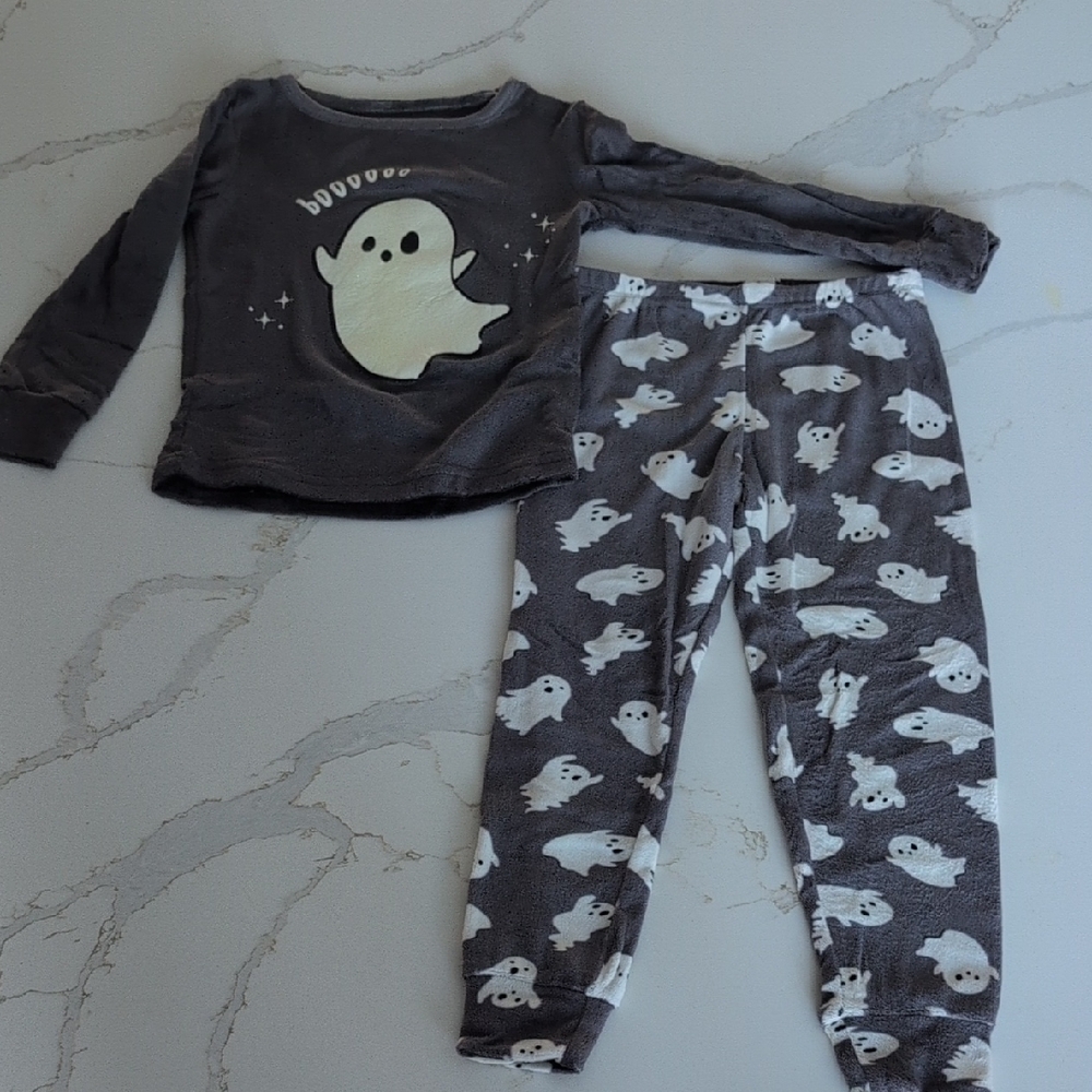 Ghost Print Pajama Set 4T - Picture 3 of 7